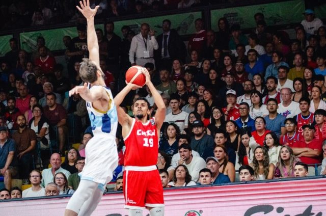 (Video) Revive el histórico triunfo de Chile en básquetbol ante la selección de Argentina