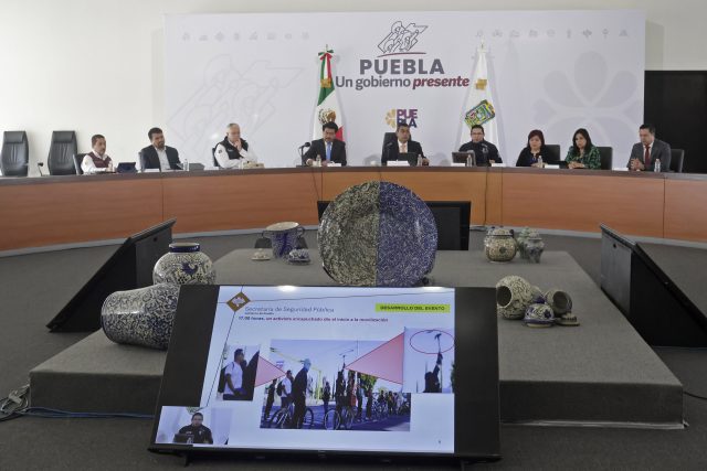 Cambios en gobierno de Puebla son por  aspiraciones políticas de funcionarios