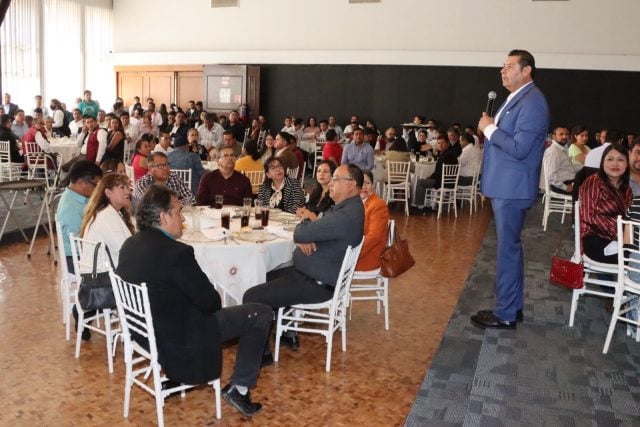 En evento inédito, Armenta llama a los aspirantes morenistas a cerrar filas