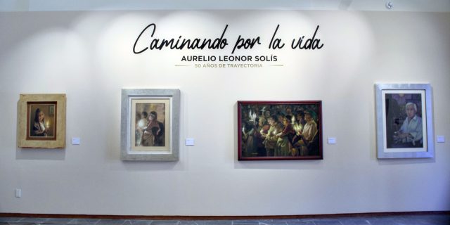 Visita la exposición «Caminando por la vida» en el Carolino