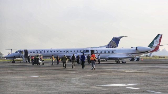 Suspenden vuelos en aeropuerto de Puebla por ceniza del Popocatépetl