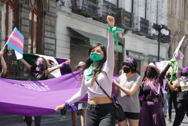 López Obrador: apoyo, protección y equidad para las mujeres mexicanas