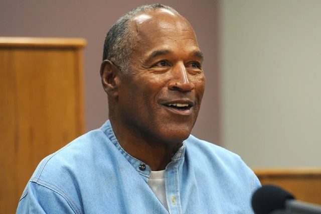 Muere  O.J. Simpson exjugador de fútbol americano 