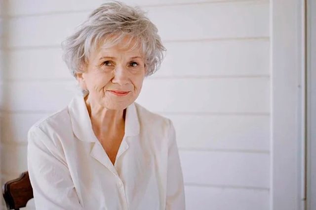 Muere Alice Munro, Premio Nobel de Literatura canadiense