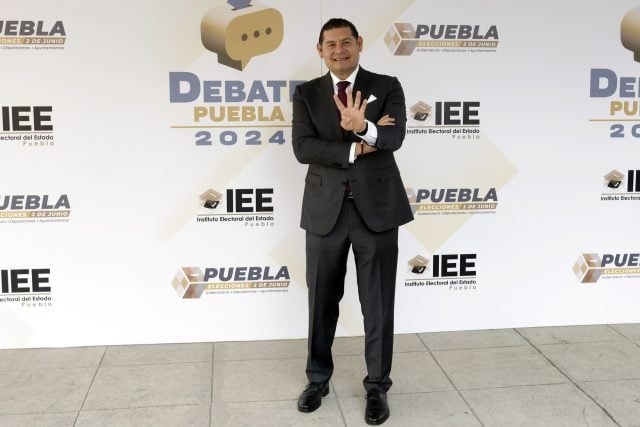 Morenistas celebran triunfo de Alejandro Armenta en debate