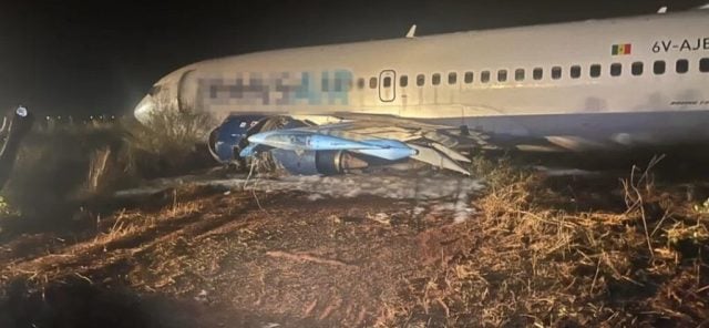 Avión Boeing 737 se estrella al despegar y deja 10 heridos | Video