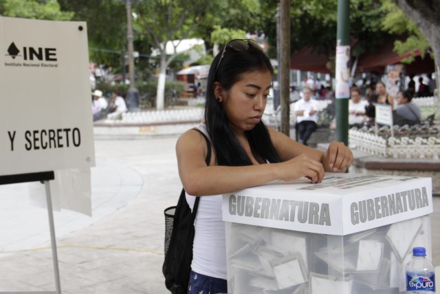 AMLO afirma que elecciones del 2 de junio definen proyecto de nación