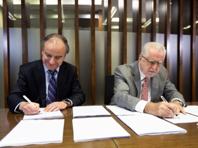 Ganó el empresariado, perdió Chile: Codelco y SQM firman acuerdo por el Salar de Atacama