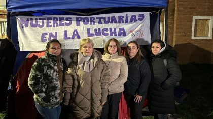 Trabajadoras de Puerto Coronel inician huelga de hambre tras incumplimiento de acuerdos laborales