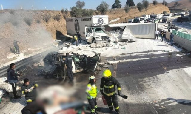 Accidente en la autopista México-Puebla deja un muerto y cinco heridos