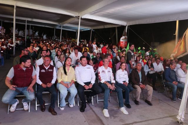 Morenistas en Puebla proclaman victoria de Sheinbaum tras  último debate