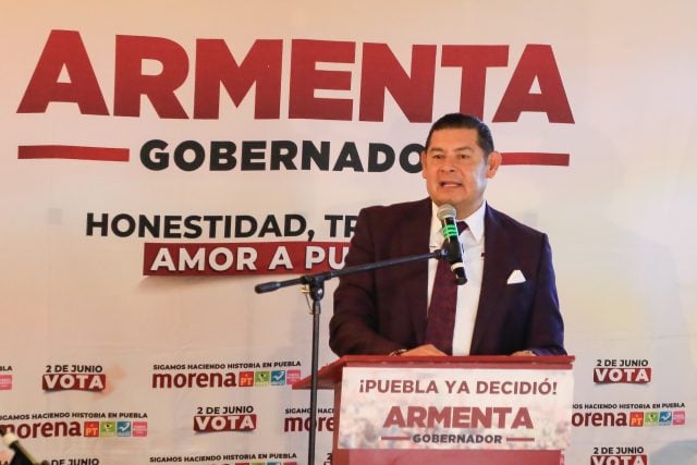 Armenta califica de mitin político «marea rosa» en Puebla