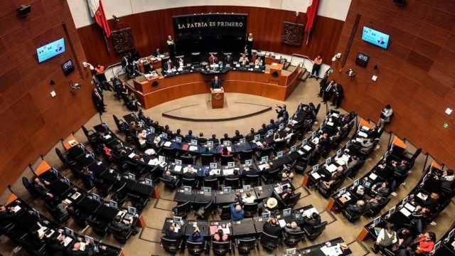 Senado va por aprobación del 1 de octubre como descanso obligatorio por toma presidencial