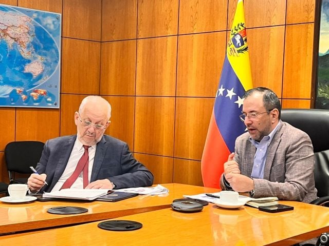 Canciller Gil avanza en el establecimiento del Viceministerio de Atención para la Migración Venezolana