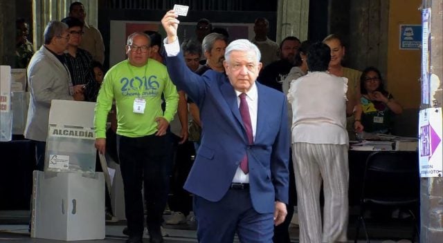 AMLO vota en las elecciones presidenciales 2024 de México | Fotos