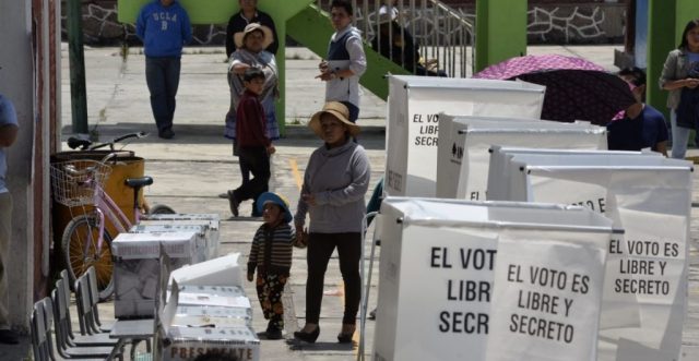 Abren casillas electorales sin contratiempos en México