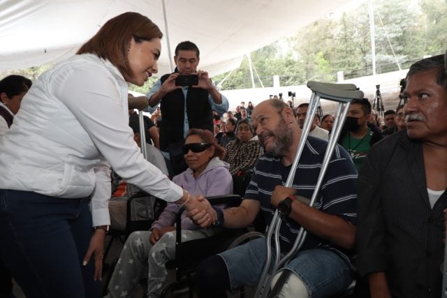 DIF Puebla apoya con prótesis a 38 personas de 15 municipios