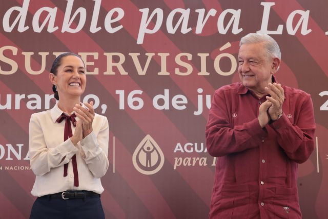 AMLO llama a la unidad y Sheinbaum garantiza agua potable en Durango