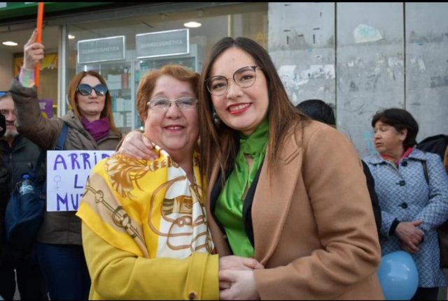 Ana Albornoz Cuevas inscribe candidatura a la reelección por la alcaldía de Santa Juana con récord en patrocinios