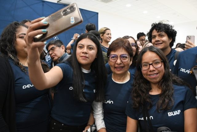 BUAP rompe récord; recibe a 1,091 estudiantes en el Programa Delfín