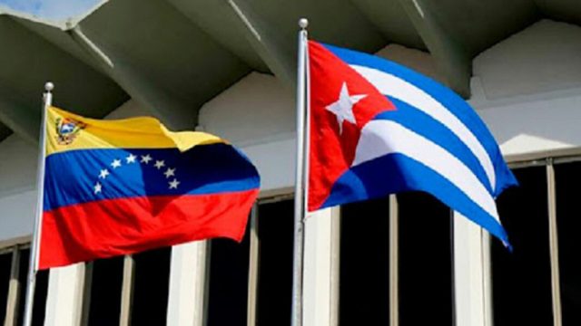 Cuba denuncia intentos de recurrir a la violencia con el fin de producir un golpe en Venezuela