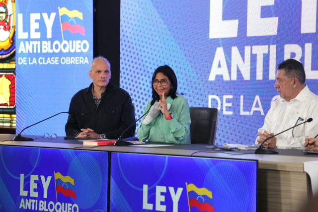 Venezuela: Instalan mesa técnica para discutir proyecto de Ley Antibloqueo de la Clase Obrera