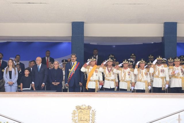 Maduro conmemora independencia: «Jamás este bastón de mando caerá en manos de un oligarca»