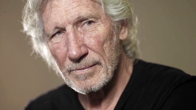 Roger Waters critica a Elon Musk por comentarios sobre Venezuela