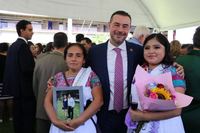 Programa Pedro Arrupe de Ibero Puebla apoya a jóvenes indígenas