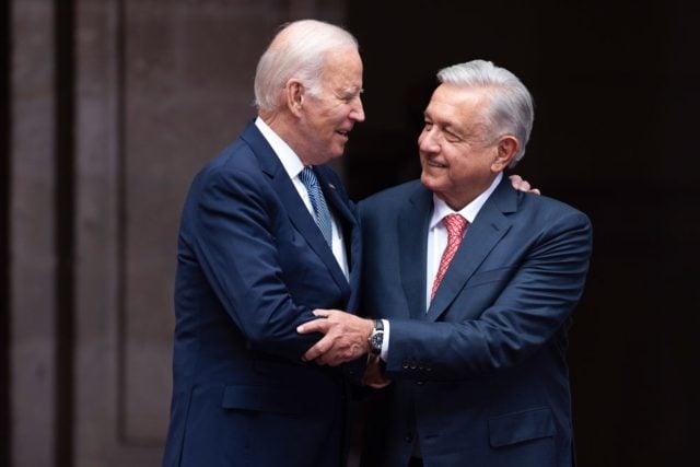 AMLO envía carta a Biden tras renuncia a campaña presidencial