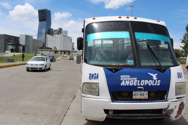 Movilidad y Transporte acusa negación a regular rutas; transportistas de Antorcha, indignados