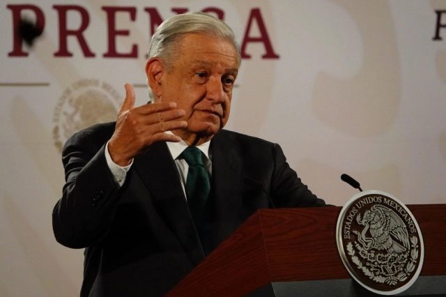 Sheinbaum analizará relación con España, asegura López Obrador