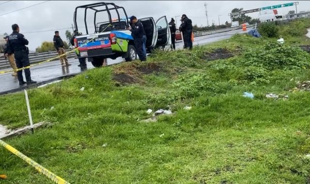 Hallan cuerpo desmembrado con narco mensaje sobre la Puebla-Orizaba