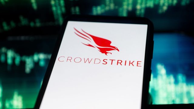 CrowdStrike resuelve fallo global en sistemas de Microsoft tras actualización