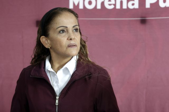 Garci-Crespo descarta dejar dirigencia estatal de Morena