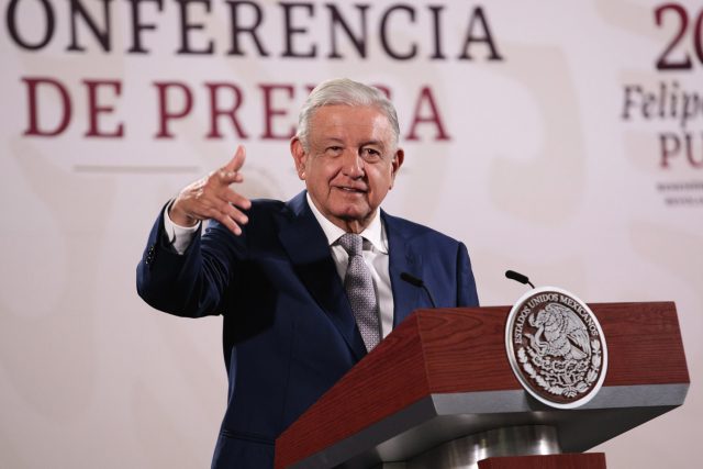 Gobierno recupera valores y atiende a jóvenes para prevenir adicciones: AMLO