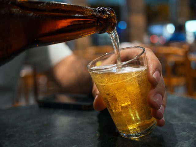 Impacto de las bebidas sin alcohol; beneficios y efectos a largo plazo