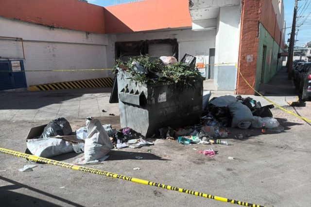 Hallan feto en contenedor de basura en el barrio de Santiago