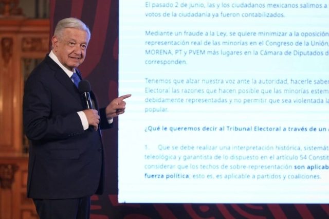 AMLO: Manifestantes buscan violar la ley para el reparto de curules plurinominales