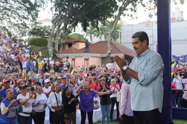 Maduro confirma asistencia al TSJ y dice que entregará 100% de las actas