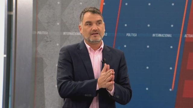 Polémica defensa de Javier Macaya a su padre abusador es el contenido más denunciado ante el CNTV en lo que va de año