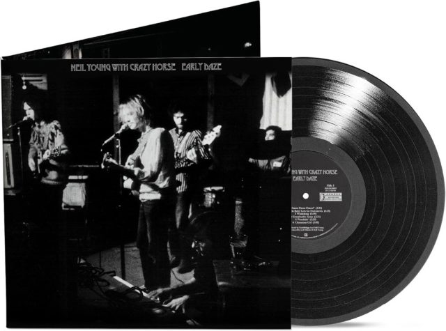 Neil Young lanza álbum inédito con Crazy Horse, ‘Early Daze’