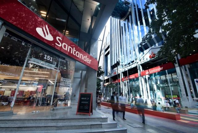 Corte Suprema confirma fallo: Banco Santander no incumplió contrato con Sociedad de Inversiones