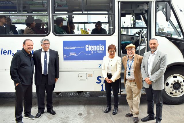 BUAP promueve vocaciones científicas con programa ‘Ciencia a bordo’ en transporte universitario