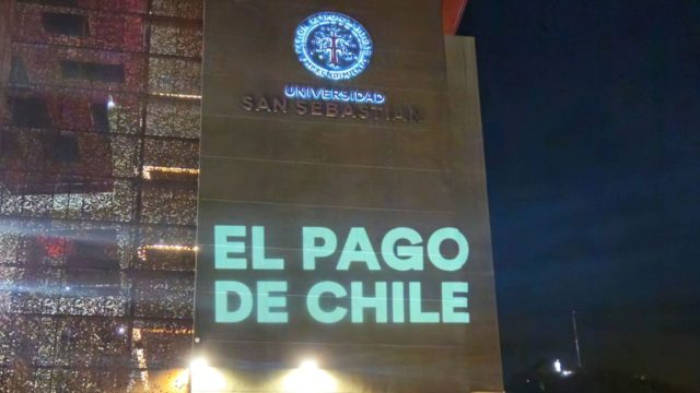 «El pago de Chile»: Delight Lab realiza intervención en la fachada de la USS a raíz del caso Cubillos