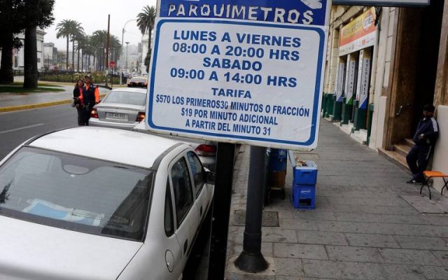 Municipio de Recoleta sale airoso en juicio por estacionamientos: Corte ratifica fallo a su favor