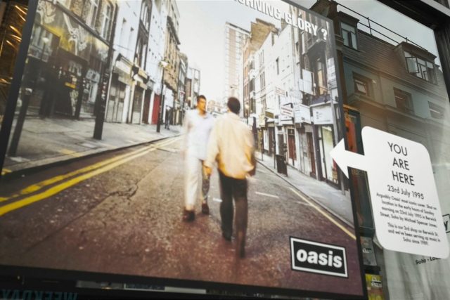 Fans de Oasis critican a Ticketmaster por problemas en compra de boletos