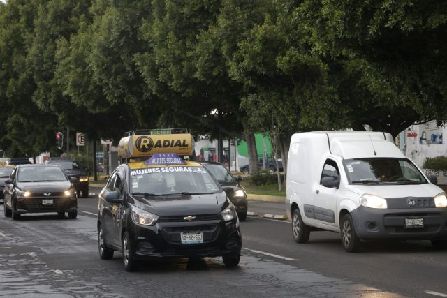 Fracasa licitación para radares de verificación vehicular en Puebla, empresas, sin interés en convocatoria