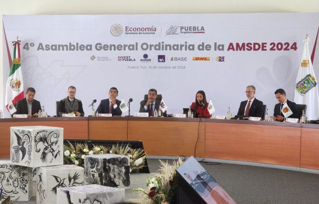 Llama Sergio Céspedes a las entidades a unir esfuerzos para fortalecer la economía de México