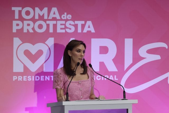 María Elise Budib rinde protesta como presidenta honoraria del Sistema Municipal DIF de Puebla